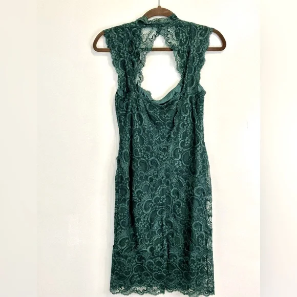 chinese dress ladies Nicole Miller 70's Heritage Silk Dress Olive Green Size 0 SKU 000077 –  Designers On A Dime main image 0